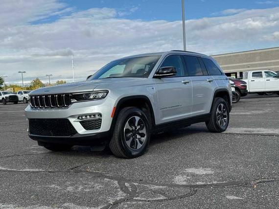 JEEP GRAND CHEROKEE 2024 1C4RJYB64R8521404 image JEEP GRAND CHEROKEE 2024 1C4RJYB64R8521404 image